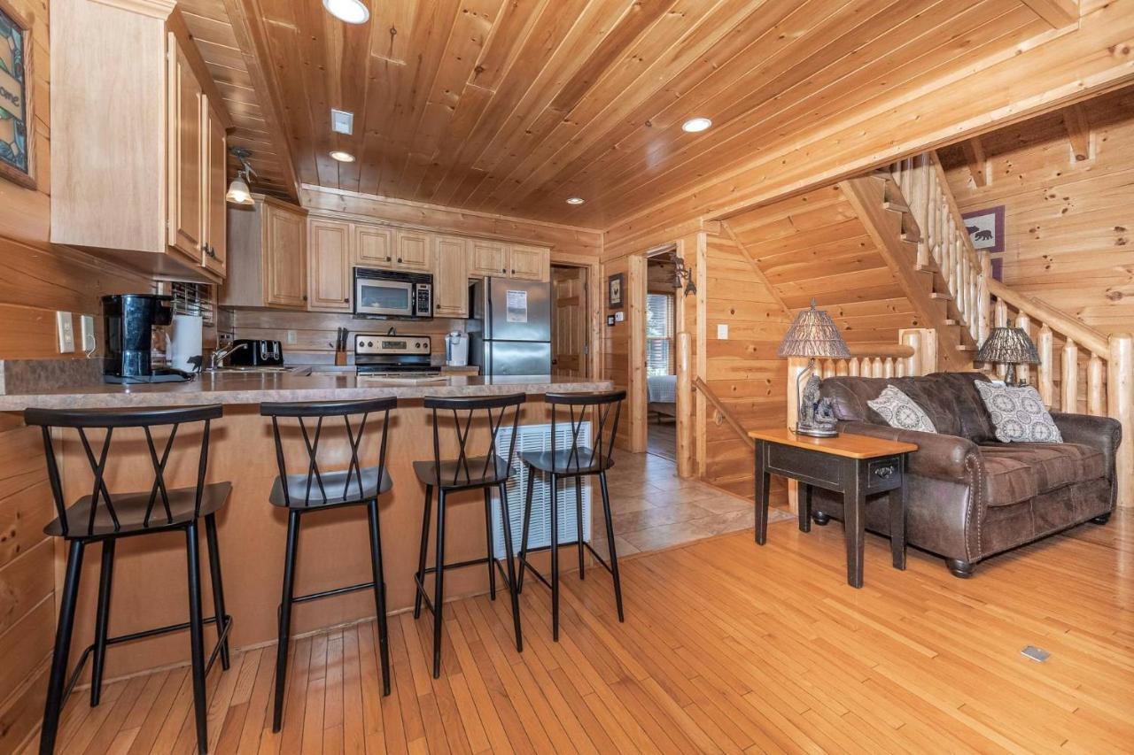 Mountain Creek Lodge Pigeon Forge Extérieur photo